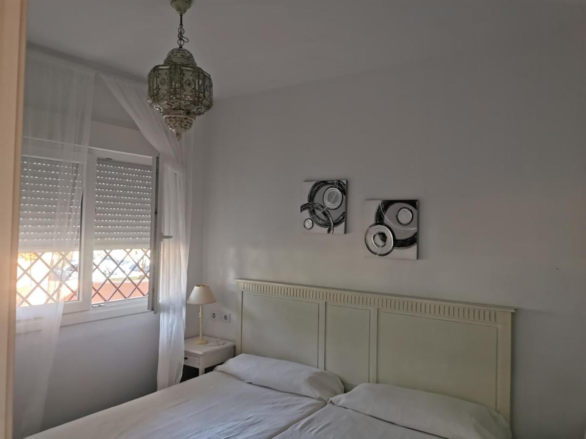 Apartamentos Sanlucar Beach 4 Y 5 Sanlúcar de Barrameda Kültér fotó